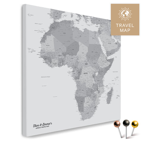 Afrika-Karte in Multicolor Gray als Pinn-Leinwand, perfekt zum Markieren und Planen von Reisen, hier kaufen