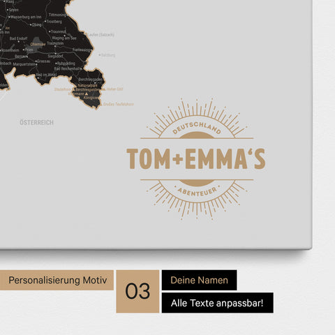 Deutschland-Karte als Pinn-Leinwand in Light Black (Weiss-Schwarz) mit eingedruckten Namen als Logo in Form einer Sonne