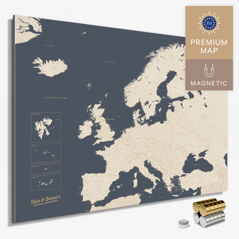 Magnetische Europakarte in der Farbe Hale Navy (Dunkelblau-Gold) in einem modernen, minimalistischem Design als Magnetboard zum Pinnen und Markieren von Reisezielen kaufen