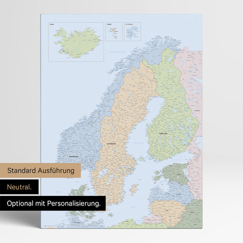 Neutrale und schlichte Standard-Ausführung einer politischen Skandinavien-Karte als Pinn-Leinwand in Multicolor Atlas mit oder ohne Straßennetz