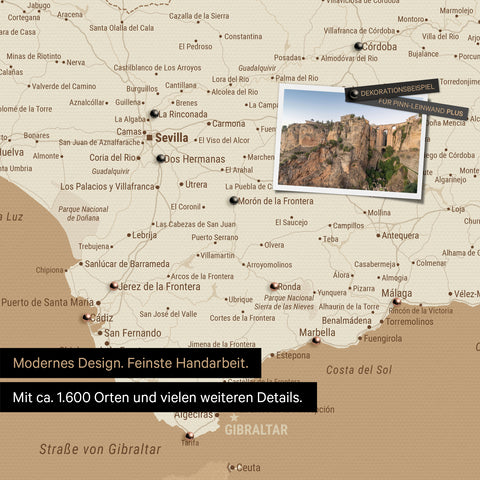 Spanien- & Portugal Landkarte in Treasure Gold als Leinwand zum Pinnen zeigt einen Ausschnitt der Costa del Sol mit vielen Details wie Nationalparks, Flüssen und zahlreichen kleinen Orten und Städten, die mit Pins markiert sind