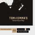 Magnetboard Weltkarte ANTARCTICA in Schwarz-Weiss mit Personalisierung im Vintage-Stil