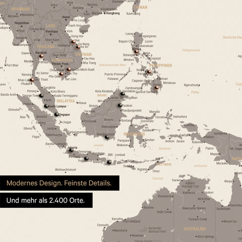 Ausschnitt aus Weltkarte Poster in Warmgray (Braun-Grau) zeigt Karten von Asien